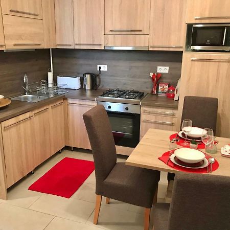 City Apartman Pécs Eksteriør bilde